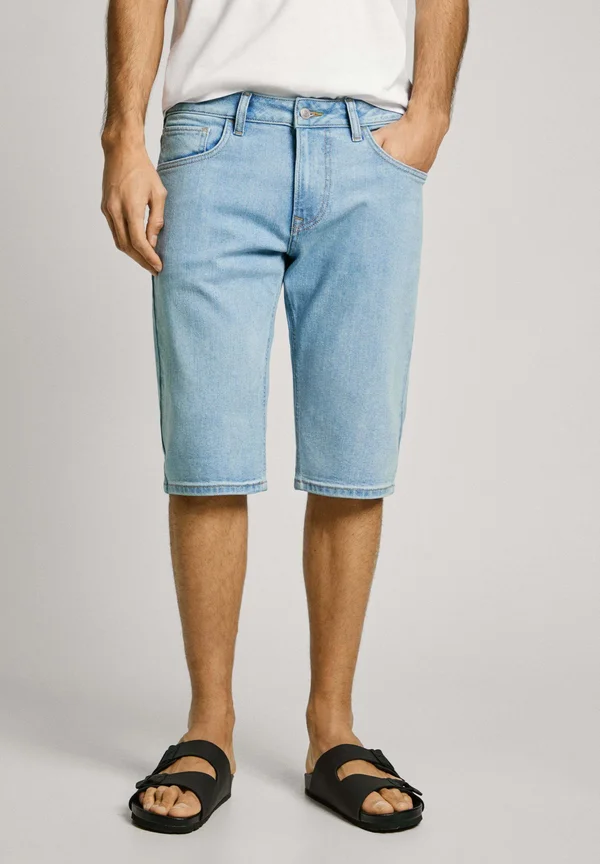 STRAIGHT CASH - Jeans Shorts - light enzyme