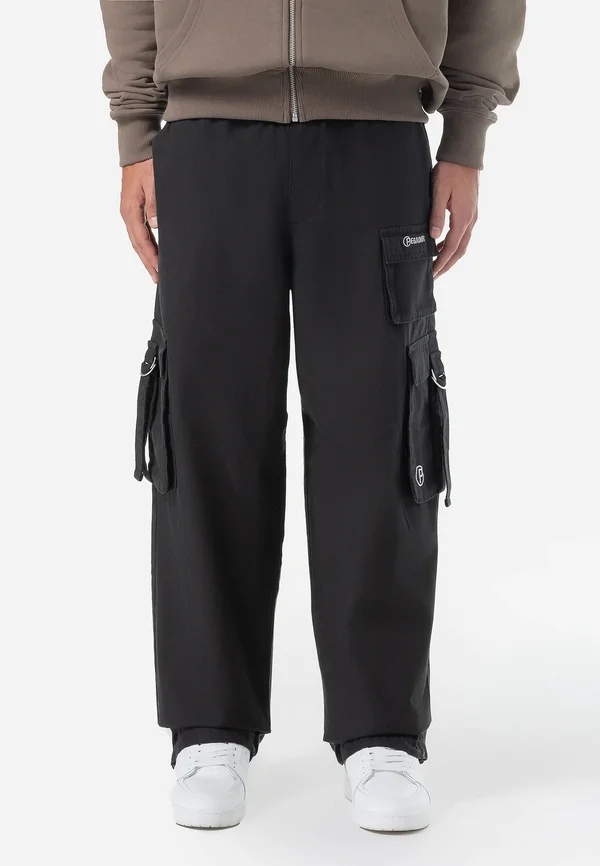 STRATH PANTS - Cargohose - black