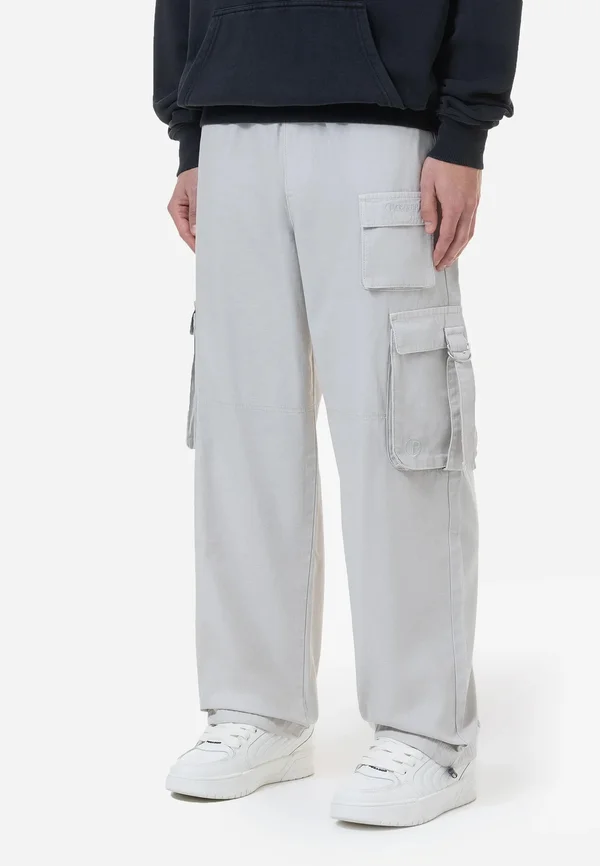 STRATH PANTS - Cargohose - clear grey