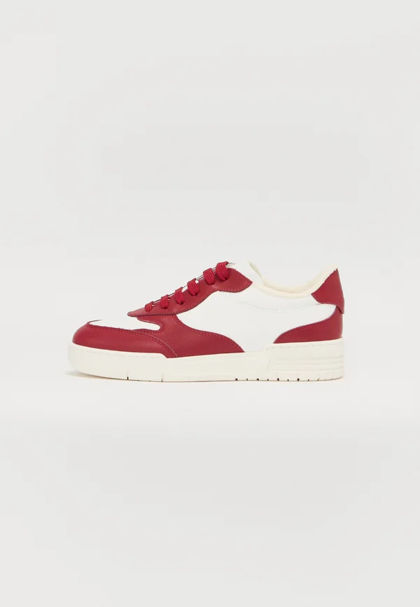 STREETBALL - Sneaker low - rosso/bianco