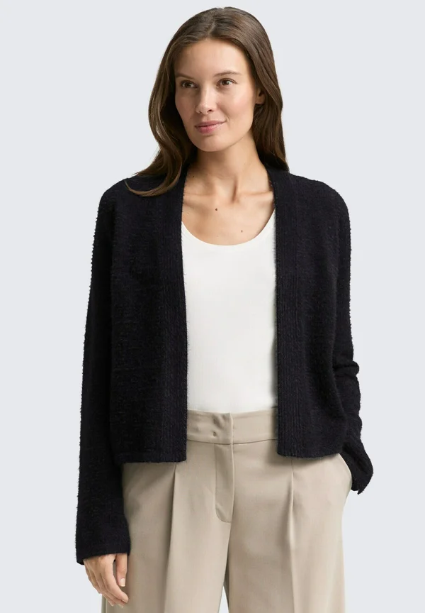 Strickjacke - black stripe with featheryarn