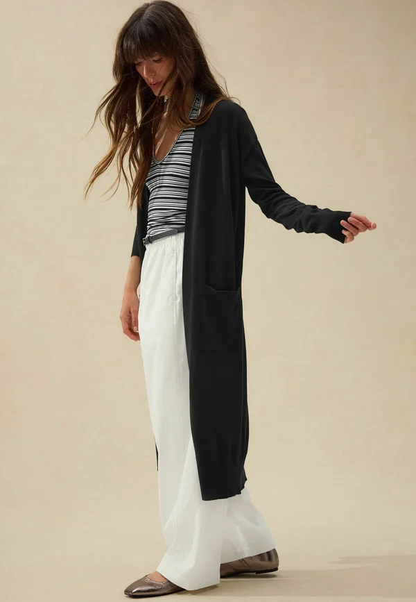 Strickjacke - black