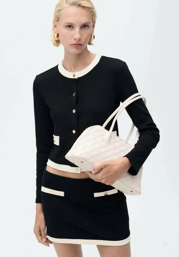 Strickjacke - black