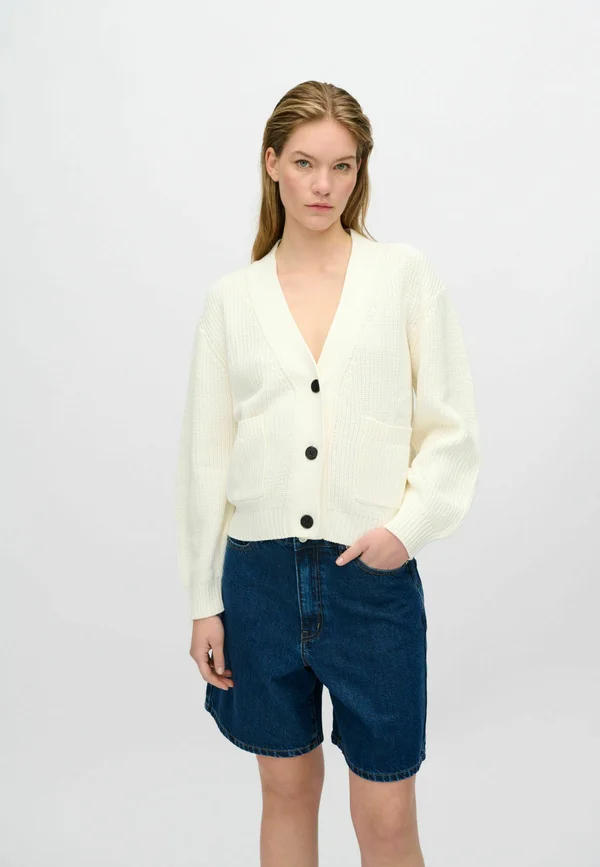 Strickjacke - broken white