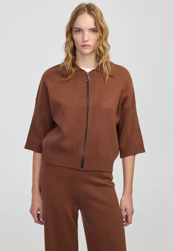 Strickjacke - caramel