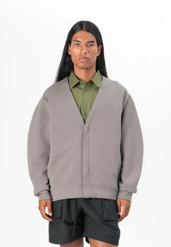 Strickjacke - cave stone