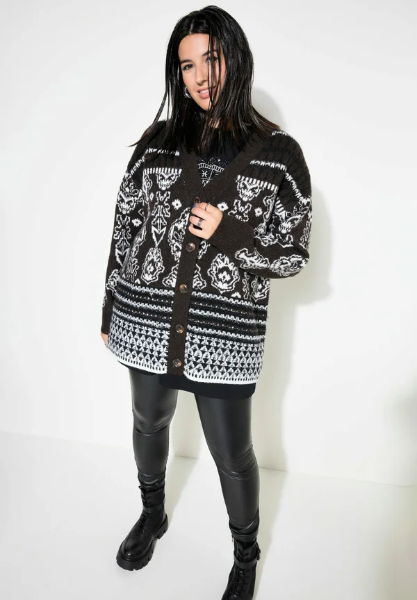 Strickjacke - dark brown