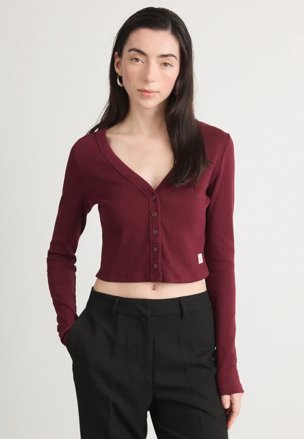 Strickjacke - deep rouge