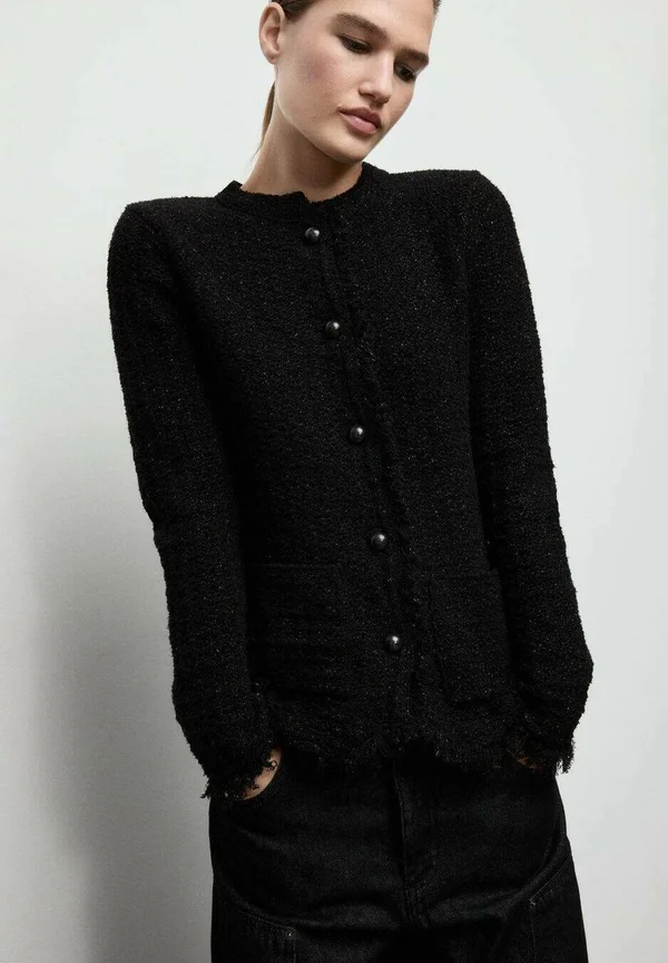 Strickjacke - černá