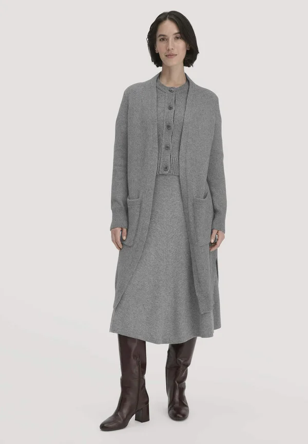 Strickjacke - grau