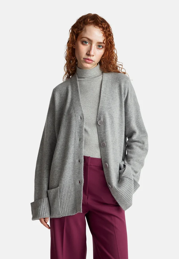 Strickjacke - grey