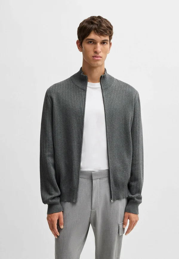 Strickjacke - grey