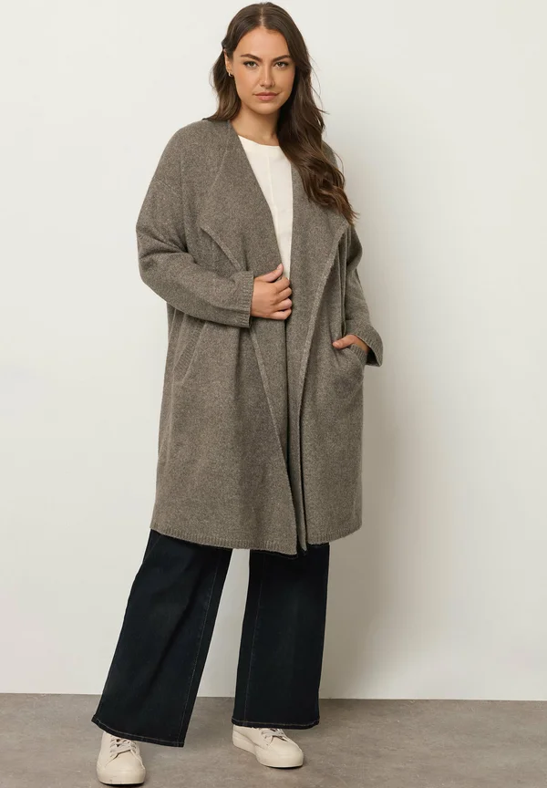 Strickjacke - natural