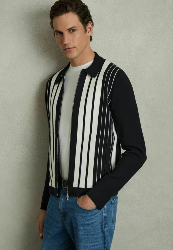 Strickjacke - navy white