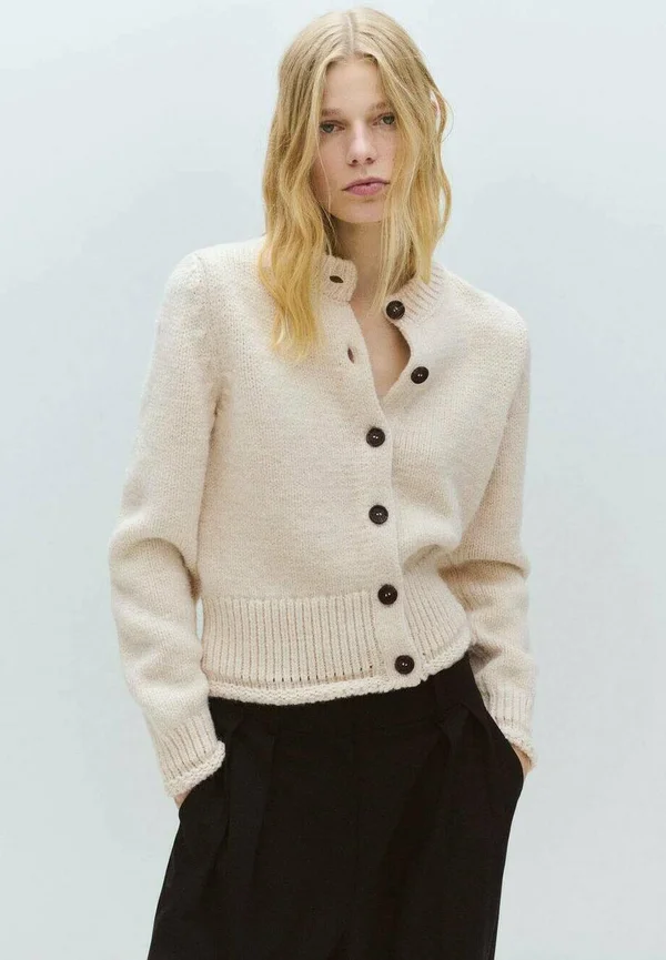 Strickjacke - off-white