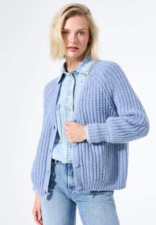 Strickjacke - river valley