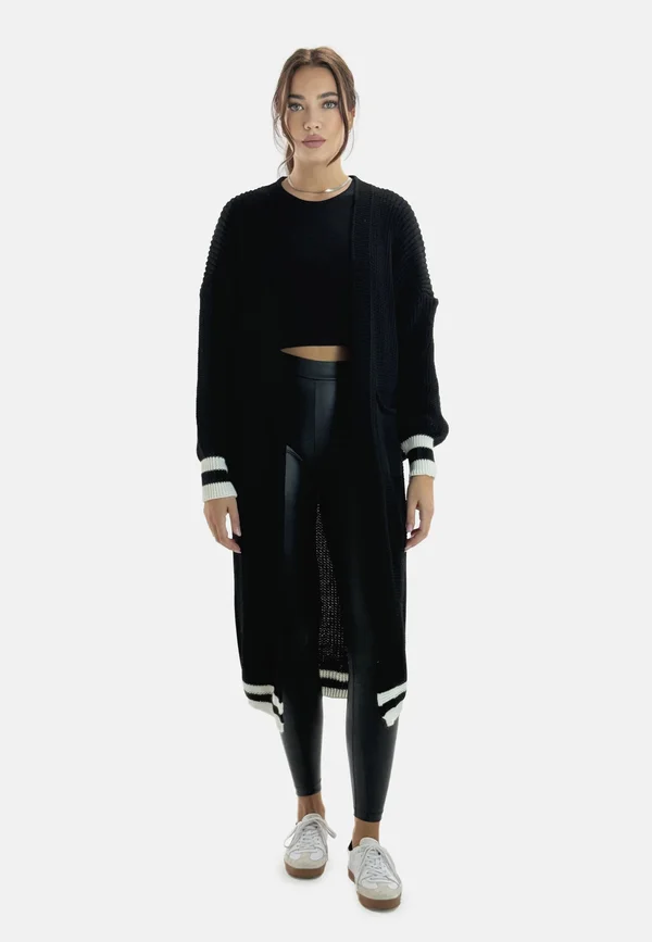 Strickjacke - schwarz