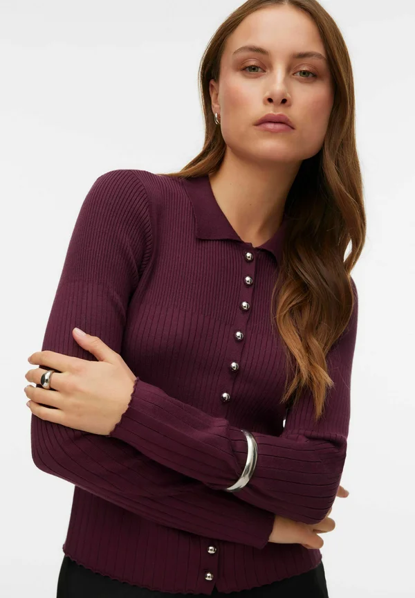 Strickjacke - winetasting