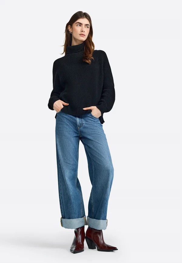 Strickpullover - black
