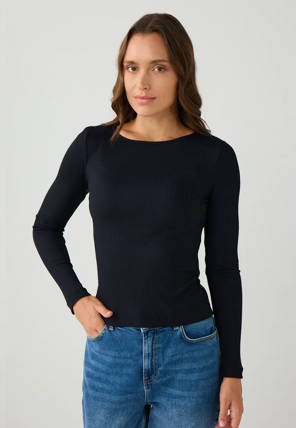 Strickpullover - black