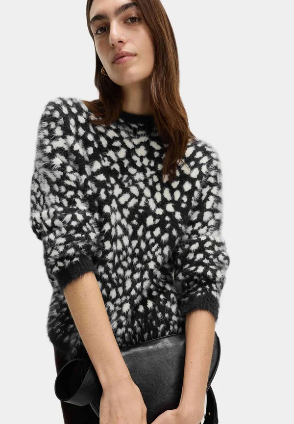 Strickpullover - black