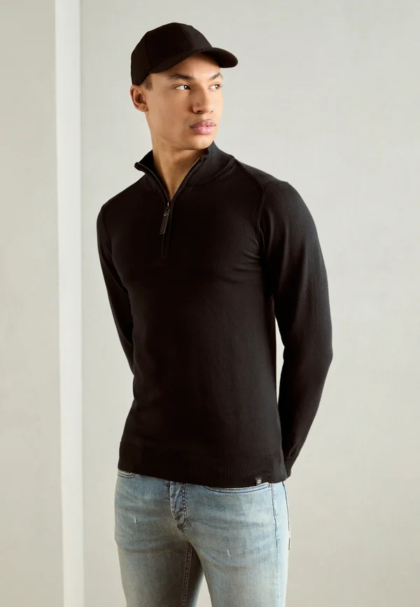 Strickpullover - black