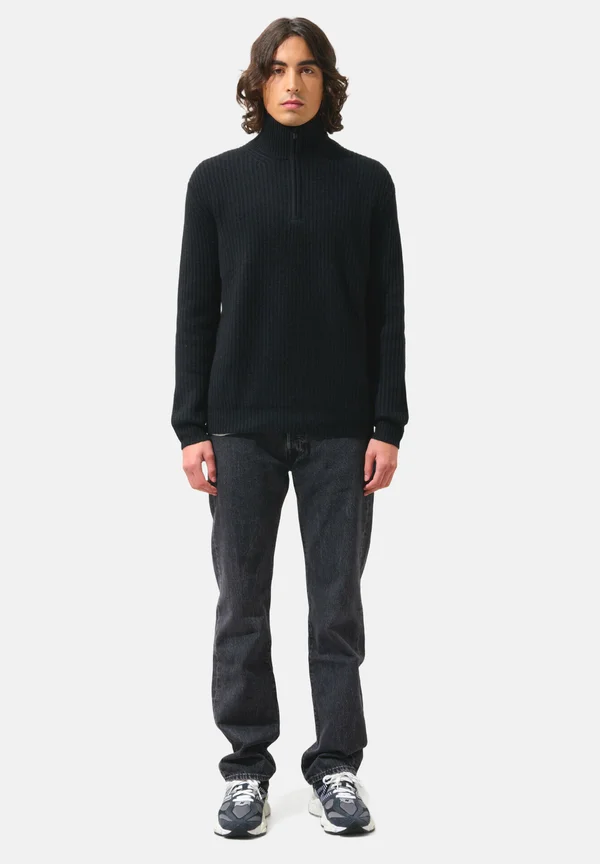 Strickpullover - black
