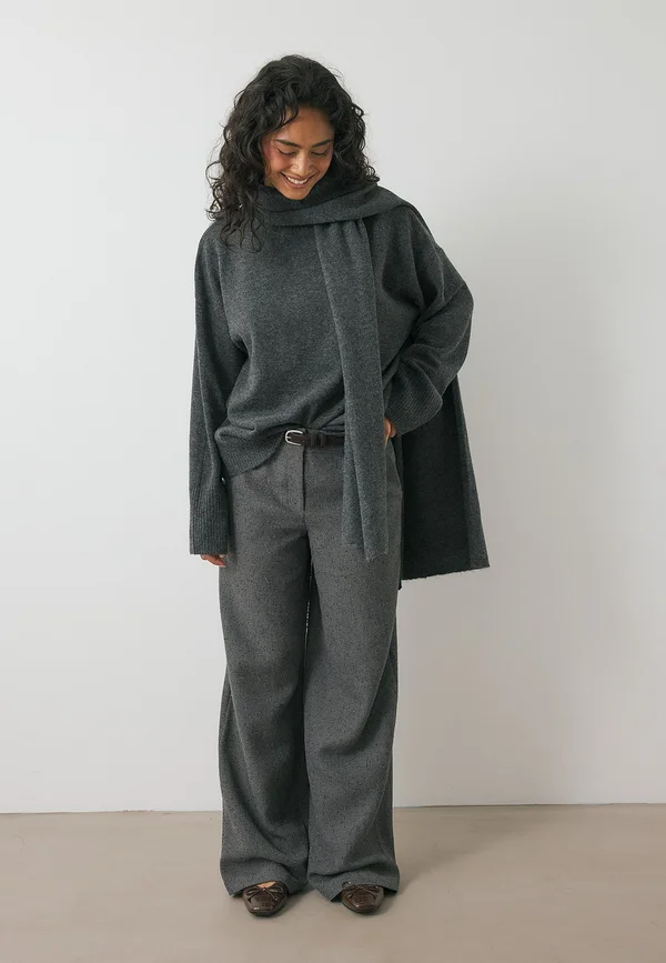 Strickpullover - dark grey