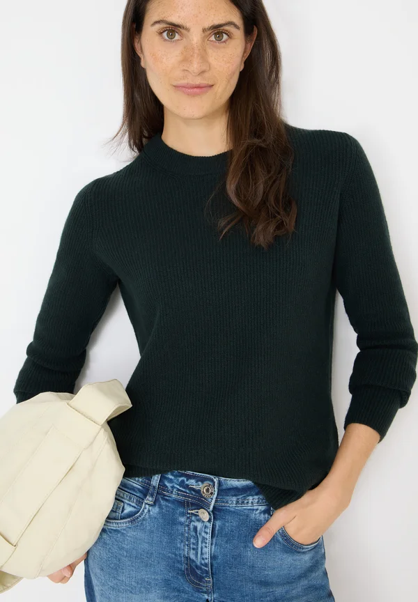 Strickpullover - grün