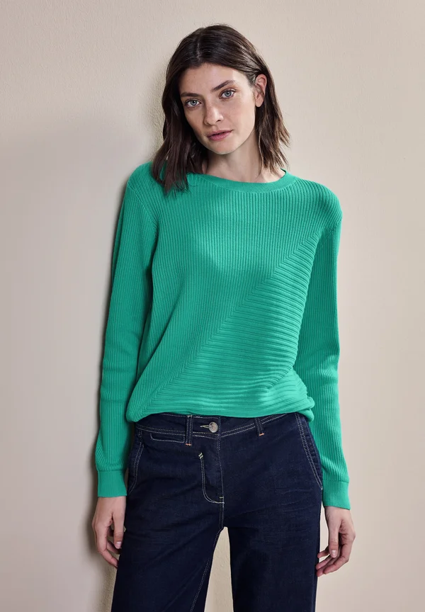 Strickpullover - grün