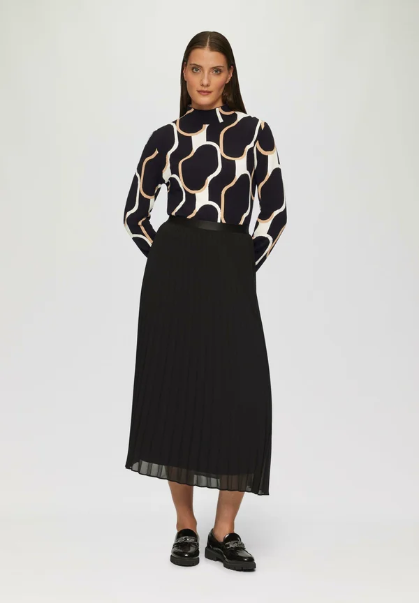 Strickpullover - schwarz