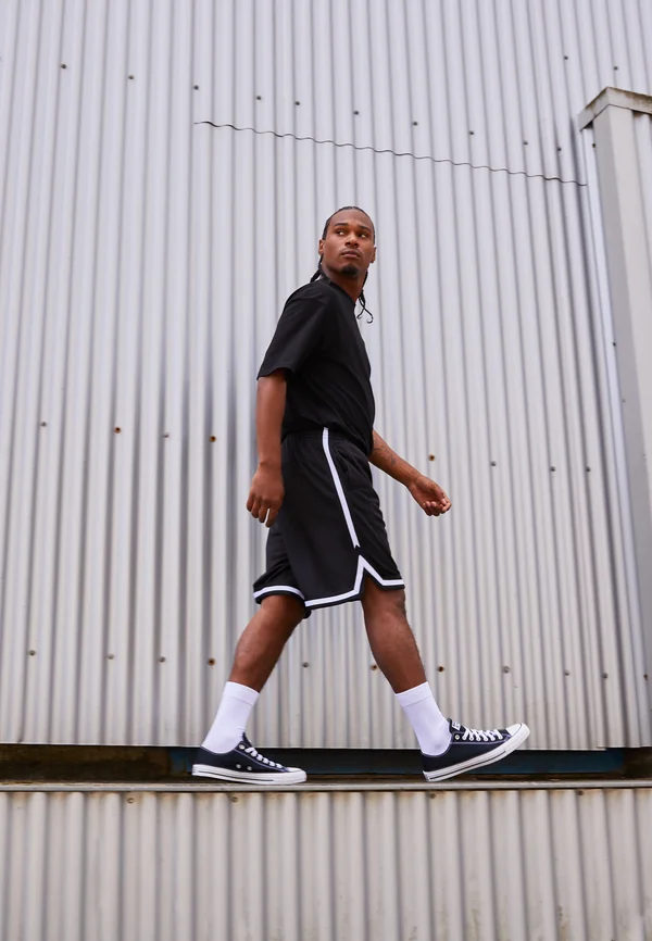 STRIPES  - Shorts - black/black/white