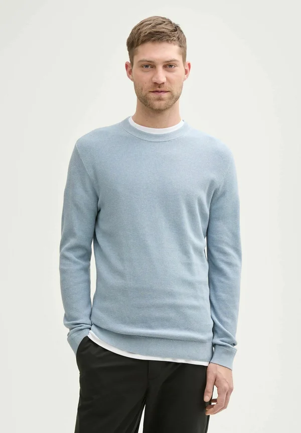 STRUKTURIERTER RUNDHALS - Strickpullover - light dove blue melange