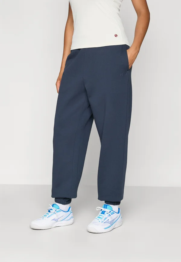 STUDIO SWEATPANTS - Jogginghose - outerspace