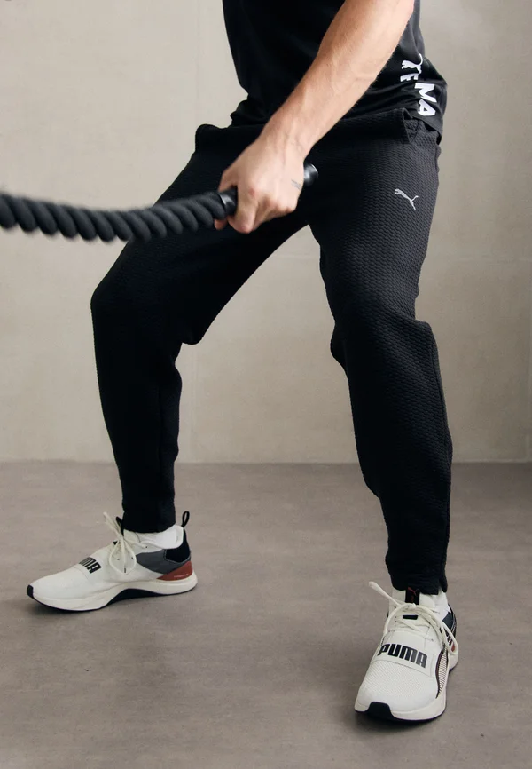 STUDIO TEXTURE  - Jogginghose - black