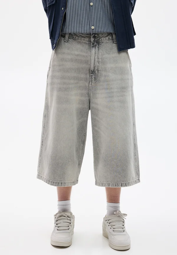SUPER BAGGY - Jeans Shorts - dark grey