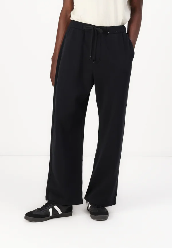SUPER BAGGY  - Jogginghose - black beauty
