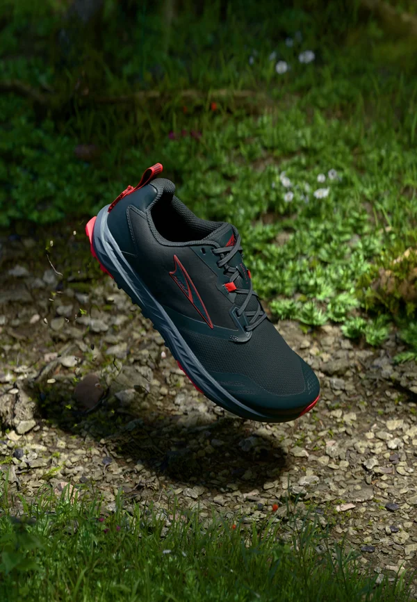 SUPERIOR 7 - Laufschuh Trail - black/gray