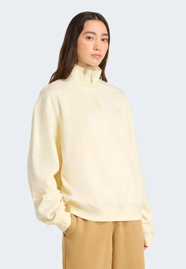 Sweatshirt - cream white