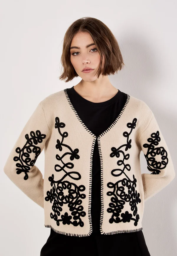 SWIRL EMBROIDERED BLANKET STITCH - Strickjacke - stone