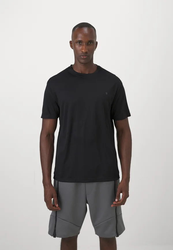 T-Shirt basic - black
