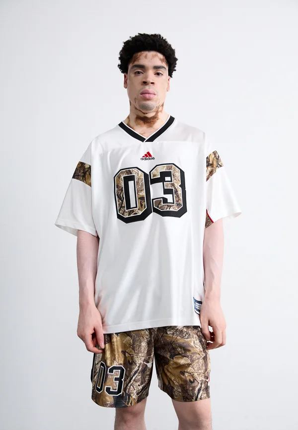 T-Shirt print - core white