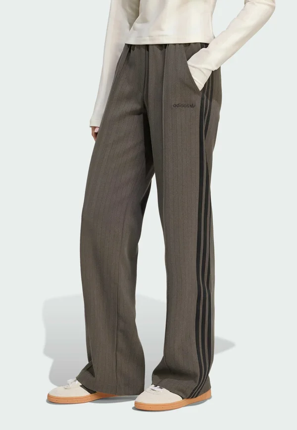 TAILORED  - Jogginghose - shadow olive