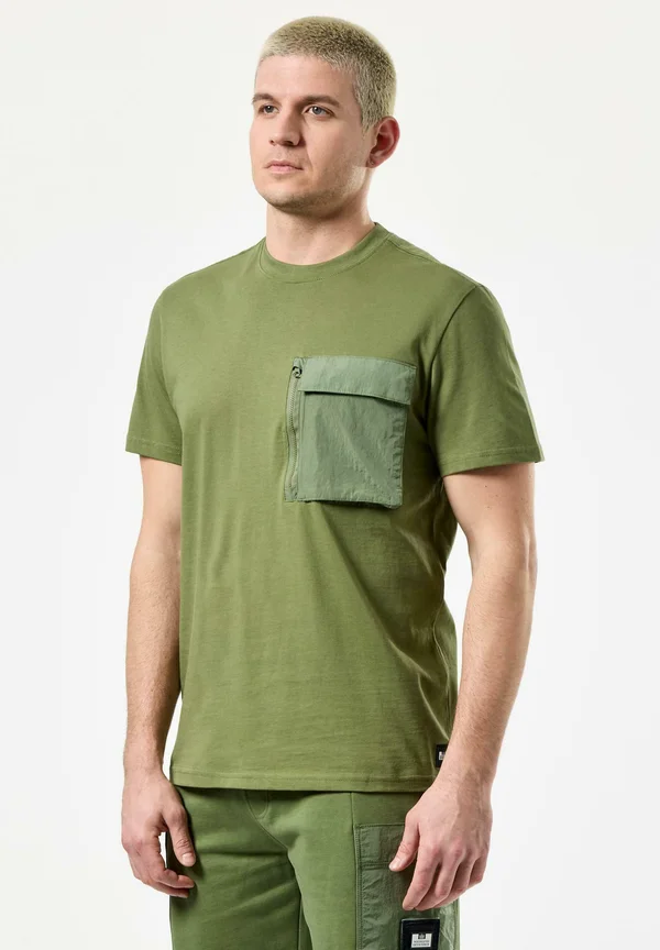 TAKAJI PARACHUTE POCKET  - T-Shirt basic - sapling