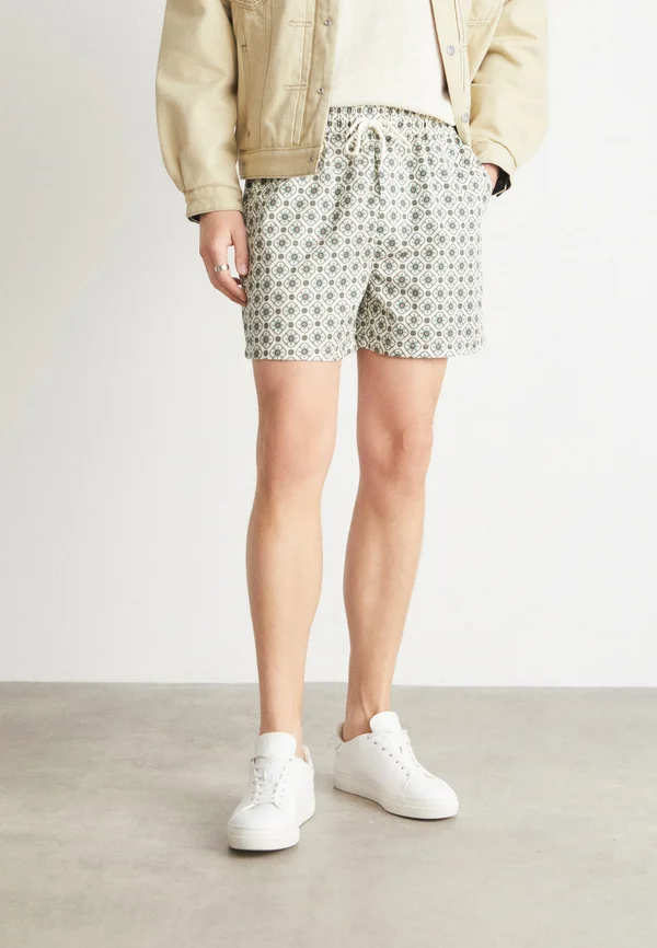 TAPESTRY - Shorts - ivory/light jade green