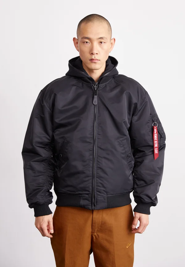 TEC STUDIO - Bomberjacke - black