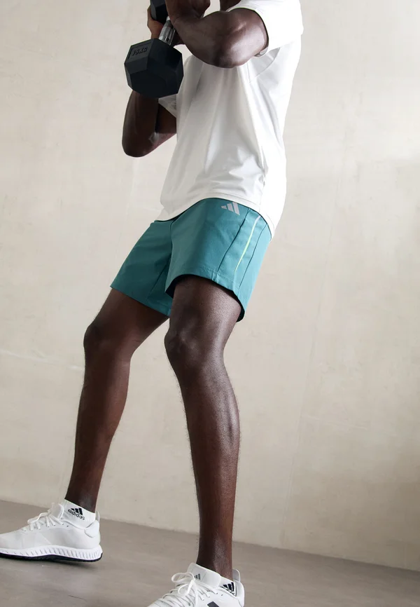 TECH APP GFXSHO - Kurze Sporthose - preloved teal