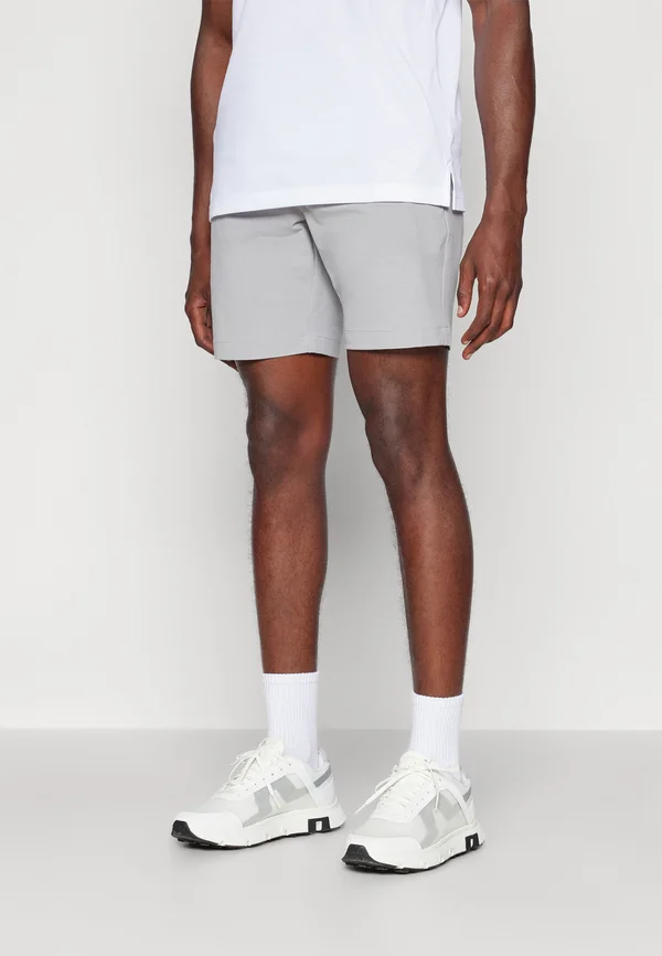 TECH CHINO SHORT - Kurze Sporthose - heather sleet