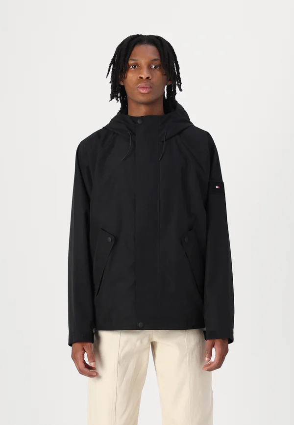 TECH HOODED - Übergangsjacke - black