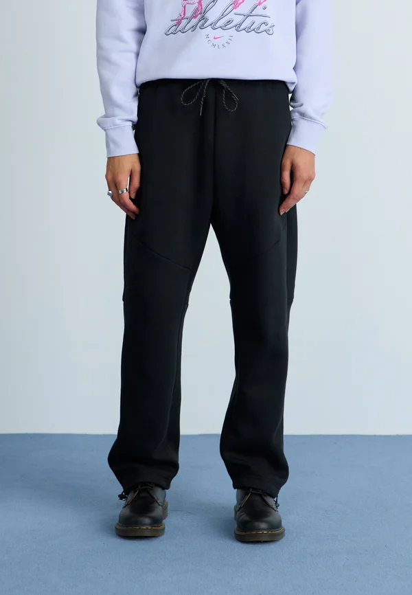 TECH PANT - Jogginghose - black